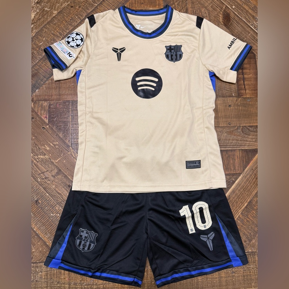 New Nike Barcelona FC set for kids Away Jersey Lamine Yamal #10